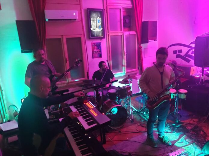 Vasil Hadžimanov svira u Nišu u decembru