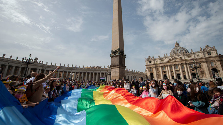 Vatikan domaćin LGBT grupi