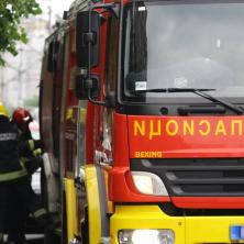 Vatrena stihija progutala 1.000 kvadrata: Pepeo svuda, auto izgoreo do neprepoznatljivosti - zastrašujući prizori nakon požara u Tošinom bunaru