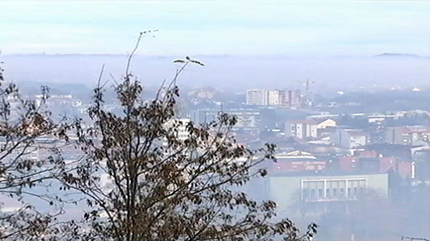 Vazduh prekomerno zagađen u više gradova Srbije