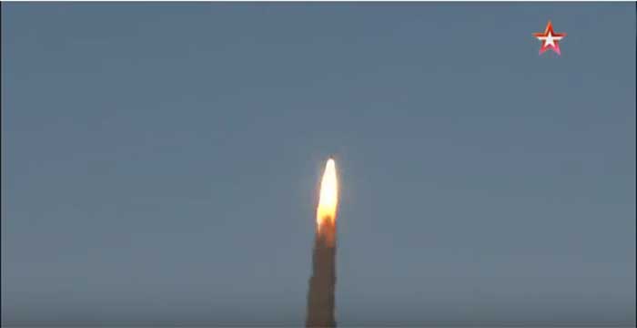 Vazdušno-kosmičke snage Rusije uspešno testirale novu raketu PRO