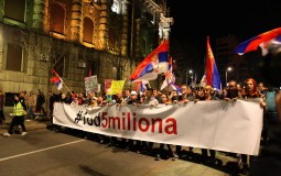 
					Večeras u Novom Sadu 12. po redu protest Jedan od pet miliona 
					
									