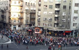 
					Završen protest u Beogradu, najavljena velika okupljana širom Srbije 
					
									