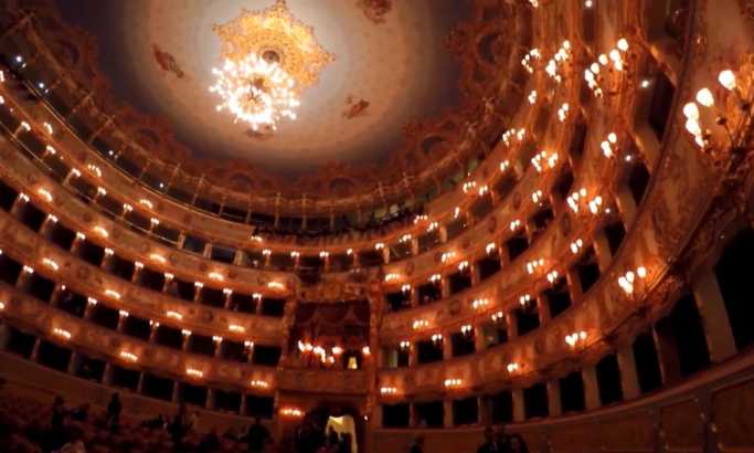 Venecija: Požar u obnovljenoj operi koja je već gorela 1996.