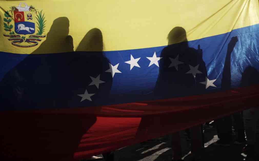 Venecuela prebacuje račune za naftu u rusku Gazprom banku
