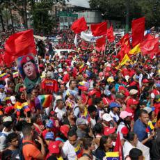 Venecuelu guraju u PONOR KRVAVOG GRAĐANSKOG RATA OPASNA UPOZORENJA stižu iz Moskve