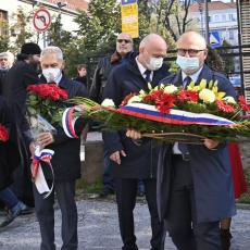 Vesić: Prvi put od Drugog svetskog rata obeležavamo stradanje 28 crvenoarmejaca kod Vaznesenjske crkve (FOTO)
