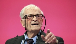 Veteran iz Drugog svetskog rata i aktivista Hari Lesli Smit umro u 95. godini (VIDEO)