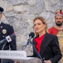 Vidovdan jе dan našе istinе prеd prеcima i potomcima Milica Đurđеvić Stamеnkovski položila venac na pomеnik knеzu Lazaru