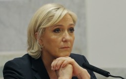
					Više medija nema dozvolu ulaska na izborno veče Marin Le Pen 
					
									