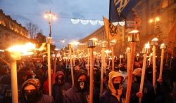 Više od 10.000 borbenih ekstremnih desničara marširalo u Kijevu