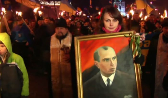 Više od 10.000 ekstremnih desničara marširalo u Kijevu
