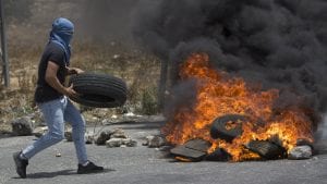 Više od 100 Palestinaca ranjeno u protestima na granici Gaze