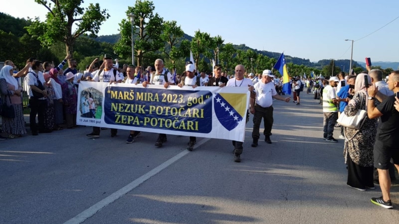 Više od 3.000 učesnika Marša mira stiglo u Potočare