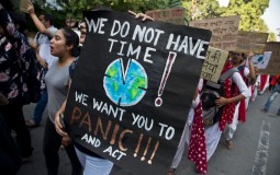 
					Više od 30 svetskih lidera potpisalo apel za očuvanje klime 
					
									