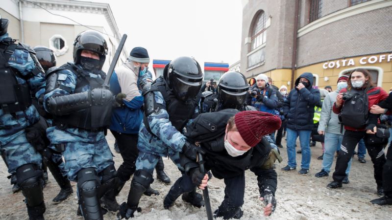 Više od 5.000 uhapšenih na protestima pristalica Alekseja Navalnog