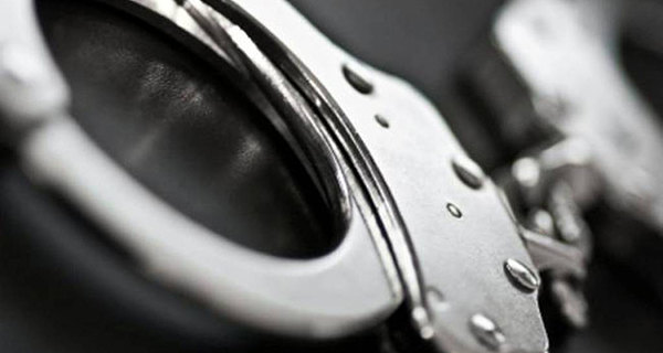 Više osoba uhapšeno sa 10 kilograma heroina u Mladenovcu