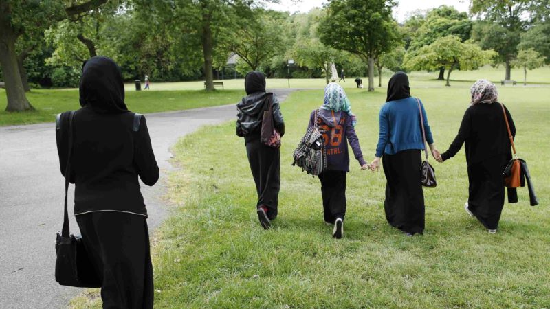 Vjerski čelnik: Saudijke ne moraju nositi duge ogrtače