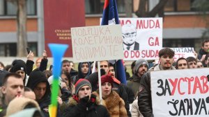 Visoka škola strukovnih studija za obrazovanje vaspitača u Novom Sadu u totalnoj blokadi: Studenti protiv onlajn nastave
