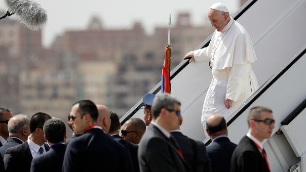 Visoke mere bezbednosti zbog papine posete Kairu