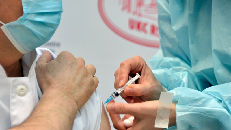 Vlada FBiH: Odluka o nabavci 400 hiljada vakcina 