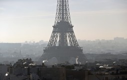 
					Vlada Francuske sprema zakon s najavljenim merama po zahtevima žutih prsluka 
					
									