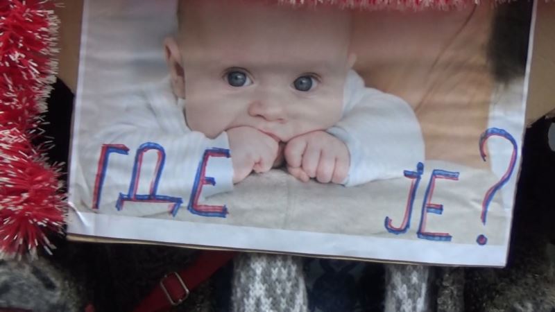 Vlada Srbije obećava zakon o nestalim bebama na jesen  