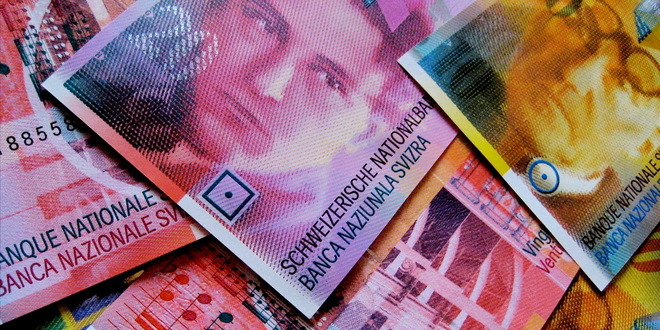 Vlada Srbije usvojila zakon o “švajcarcima”, otpisano 38 odsto duga