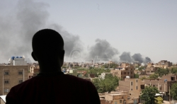 Vlade u trci da evakuišu svoje diplomate i građane iz Sudana