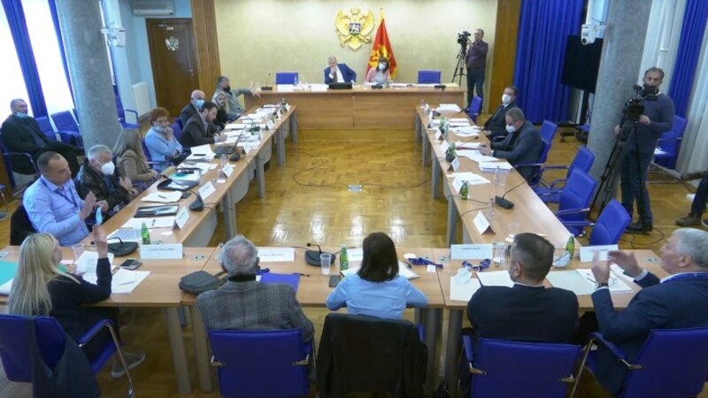 Vlasnik Kombinata aluminijuma Podgorica najavio otpuštanje 600 radnika