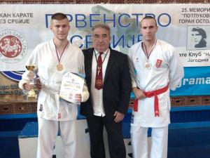 Vlasotinčanin prvak Srbije u karateu, srebrna medalja za borca iz Surdulice