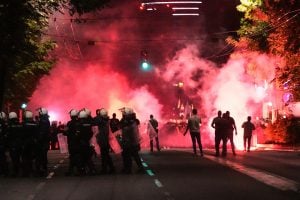 Vodeće zapadne agencije izvestile o sukobima policije i demonstranata u Beogradu