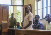 Vođi kenijske sekte samoizgladnjivanja prete optužbe za ubistvo preko 400 ljudi