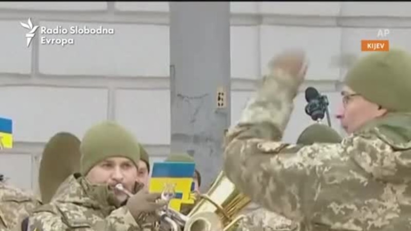 Vojna parada u Kijevu: Hvala vojnicima i počast žrtvama