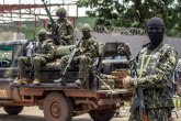 Vojska Gvineje raspustila vladu