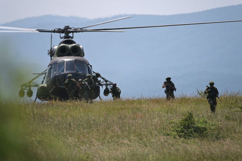 Vojska Srbije izvodi vežbu na planini na jugu zemlje: Manevri nadomak jezera počinju u 5 ujutru