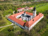 Vojvođanska planinska lepotica: Zašto je na Fruškoj gori podignut toliki broj manastira?