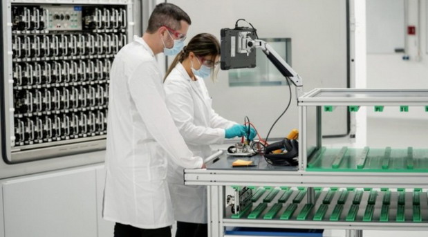 Volkswagen potvrdio da će nova fabrika baterijskih ćelija biti izgrađena u Španiji