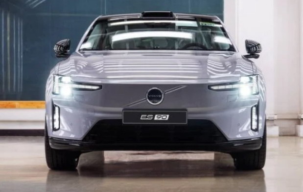 Volvo počeo proizvodnju električnog modela ES90 za evropsko tržište