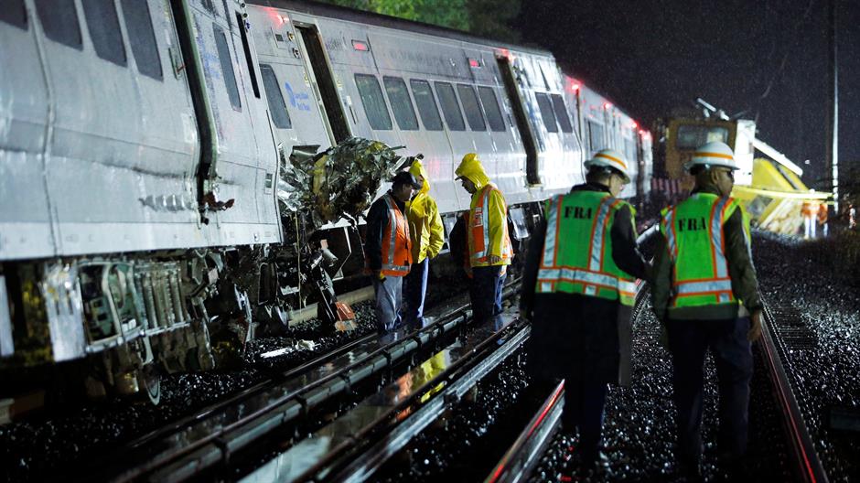 Voz iskočio iz šina u Njujorku, 29 povređenih