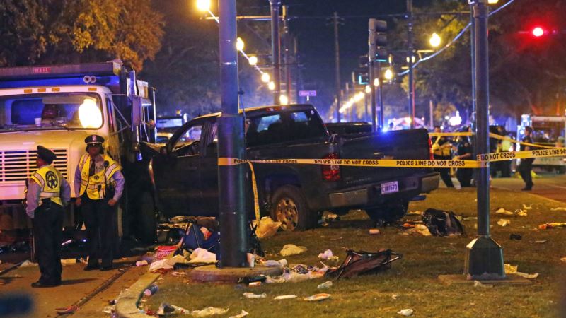Vozilo uletelo među učesnike parade u Nju Orleansu, ranjeno 28