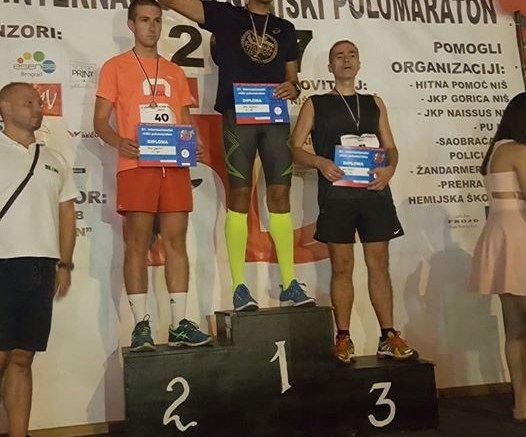 Vranjski maratonci u Nišu postigli zapažene rezultate