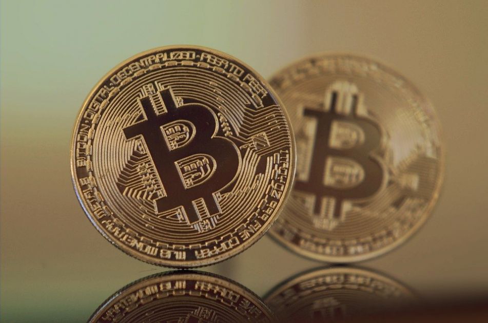 Vrednost bitkoina prvi put u istoriji probila 21 hiljadu dolara