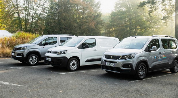 Vrele Gume test: Peugeot Partner i Citroen Berlingo VU