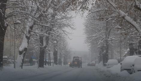 Vreme u BiH: Hladno sa slabim snegom, temperatura do minus dva stepena