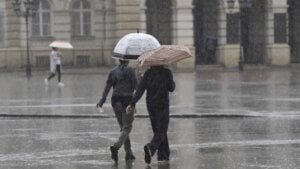 Vremenska prognoza za vikend: Grmljavinske nepogode i nagli pad temperature u delu zemlje