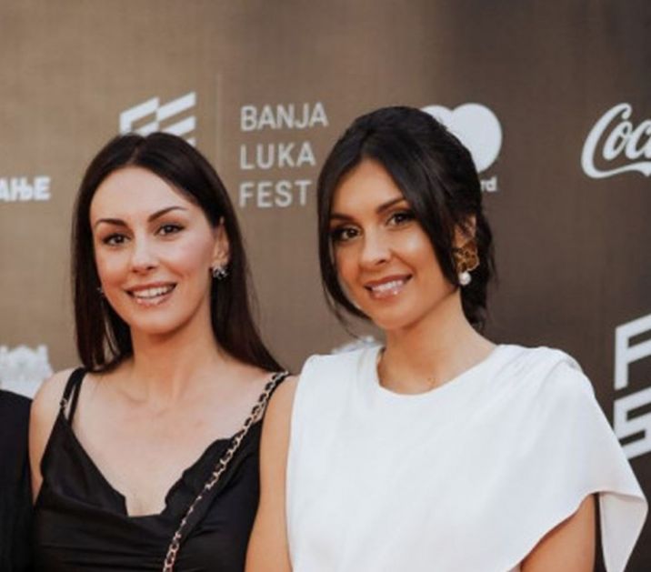 Vrt iz snova: Majka Slobode i Dragane Mićalović u dvorištu napravila bajku FOTO