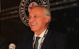 
					Vučelić novi predsednik FK Partizan 
					
									
