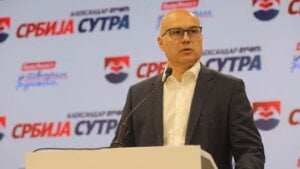 Vučević: Izbeći srpsko-sprski sukob
