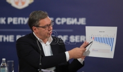  Vučić: Država do sada pomogla privredu i gradjane sa 5,8 milijardi evra